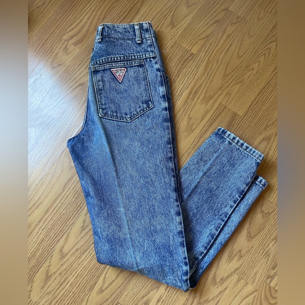 1980s GUESS mom jeans . Size 26